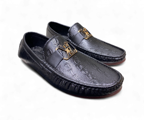 Moza black textured loafers for men